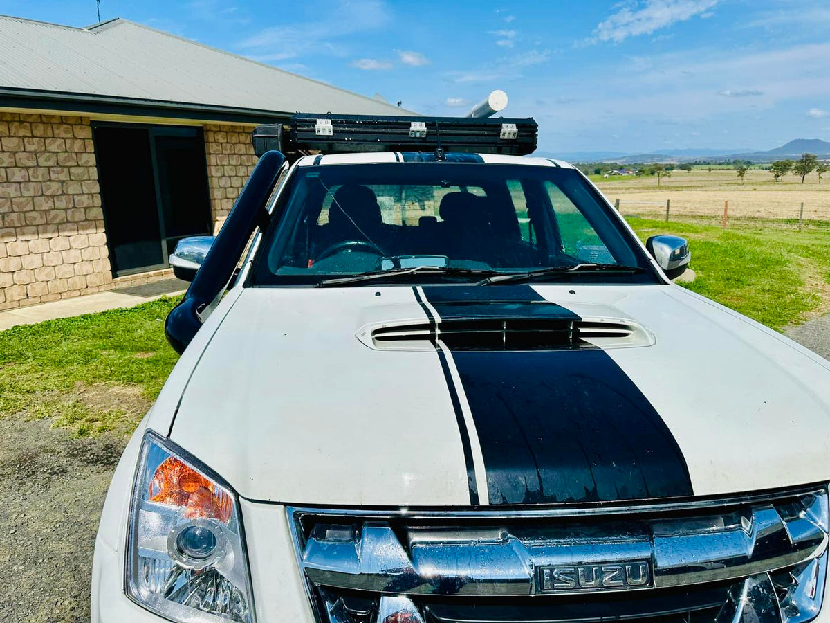 Isuzu Dmax (2008 - 2011) - Mid Entry Snorkel - Seamless Powder Coated