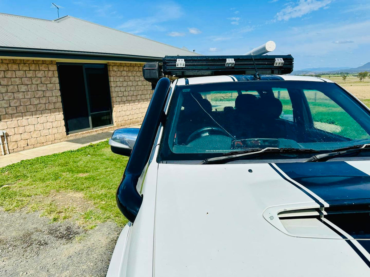 Isuzu Dmax (2008 - 2011) - Mid Entry Snorkel - Seamless Powder Coated