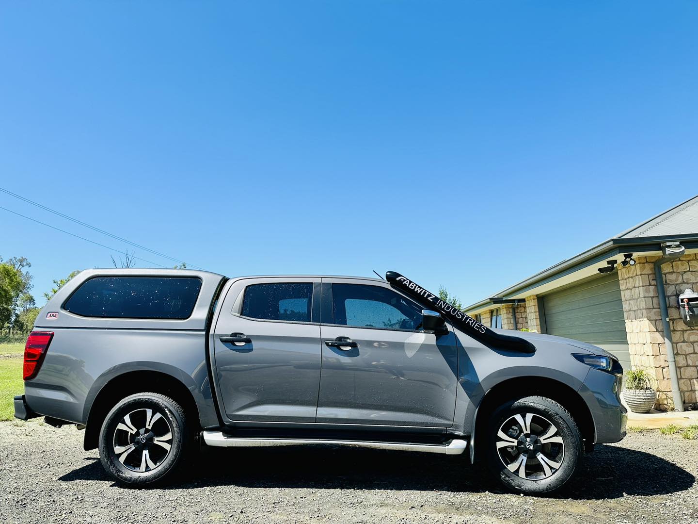 Mazda BT50 (2021-Present) 4" Recessed Mid Entry Snorkel