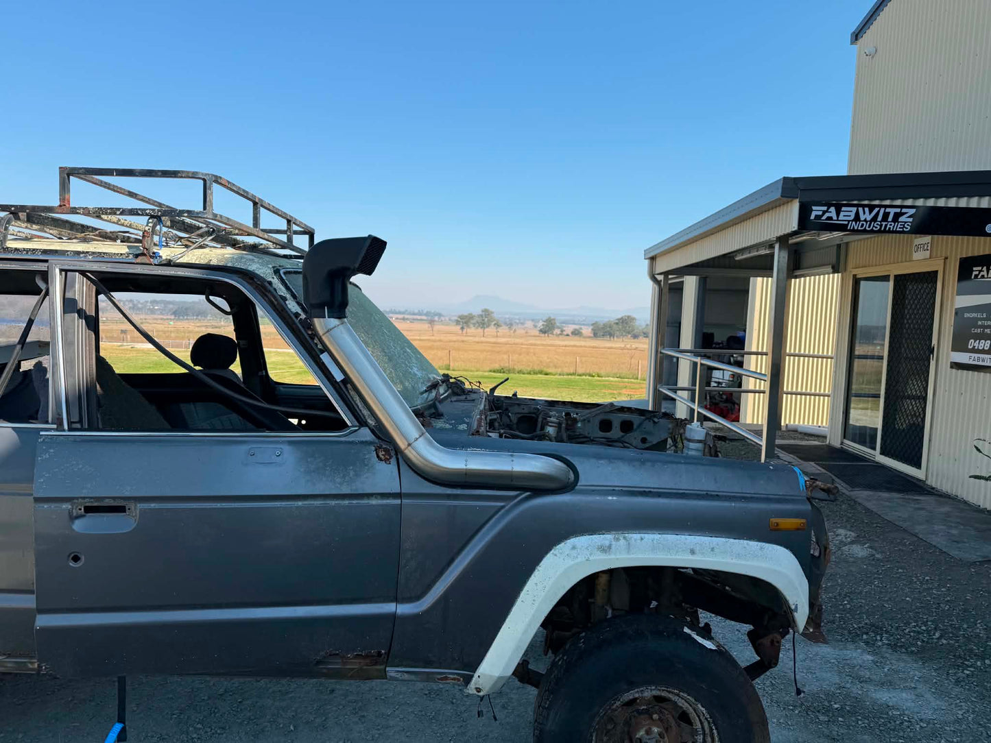 Toyota Landcruiser 60 Series 4" Recessed/Cover Up Snorkel with Ram Head