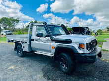 Toyota Landcruiser (2024 - current) - VDJ 70 Series - DUAL 5" Snorkels - Basic Weld Powder Coated