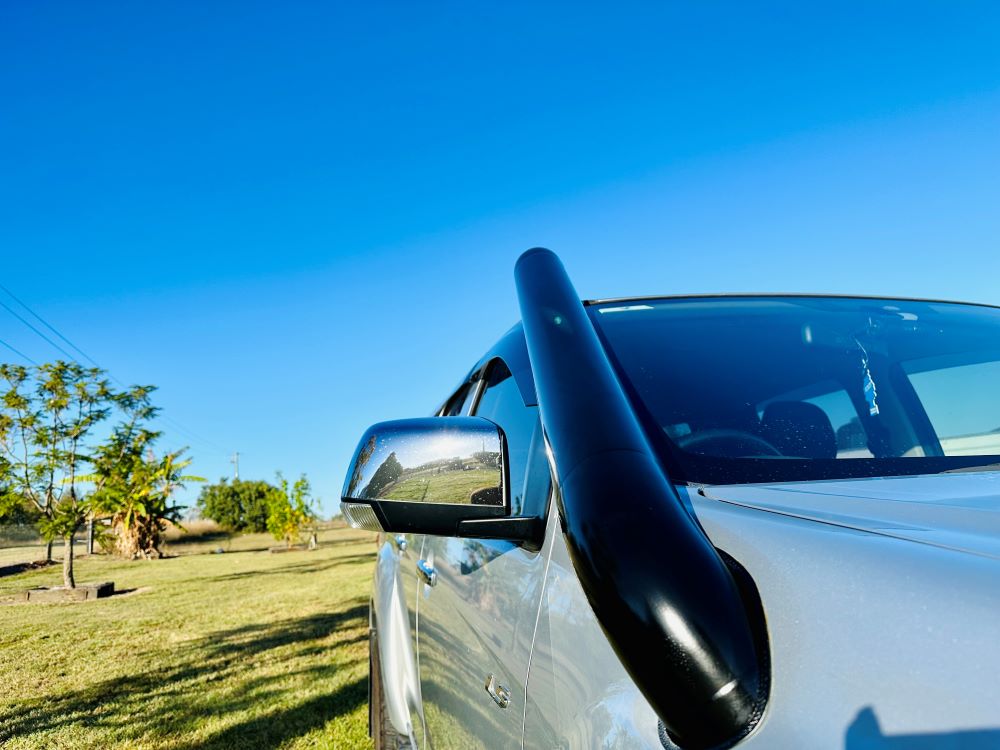 Isuzu Dmax (2012 - 2020) - Short Entry Snorkel - Basic Weld Powder Coated