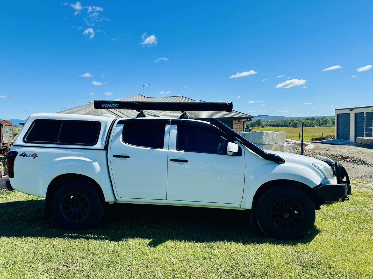 Isuzu Dmax/Mux (2012-2020) 4" Mid Entry Snorkel