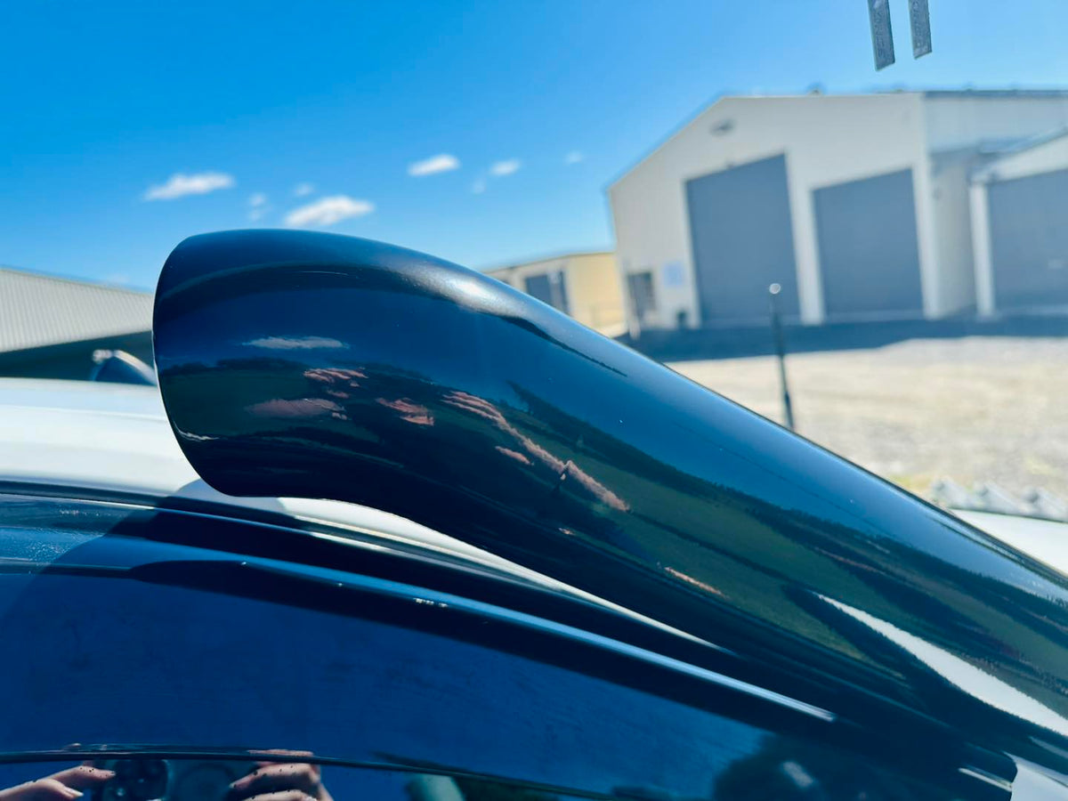 Isuzu Dmax (2012 - 2020) - Mid Entry Snorkel - Seamless Powder Coated