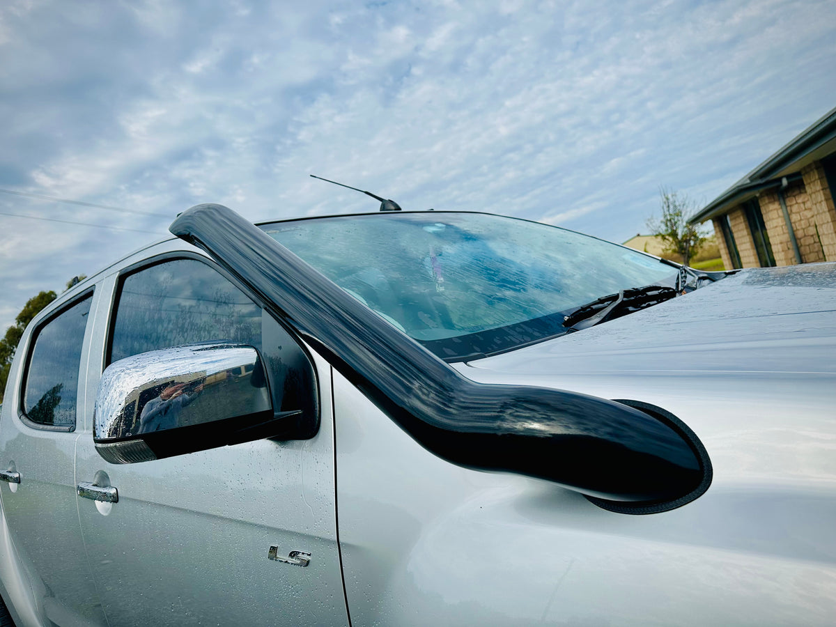 Isuzu Dmax (2012 - 2020) - Mid Entry Snorkel - Basic Weld Powder Coated
