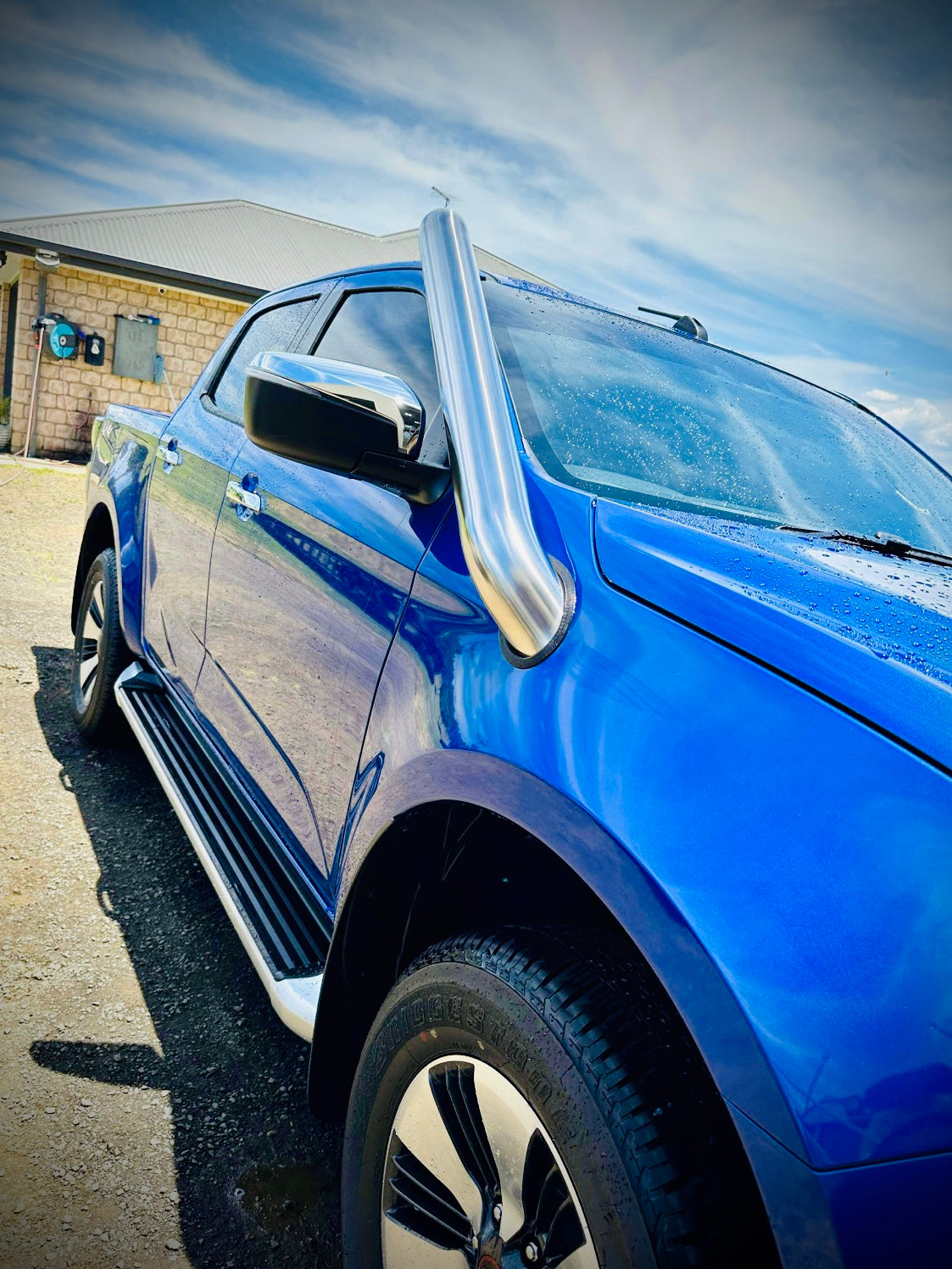 Isuzu Dmax/Mux (2021-Present) 4" Short Entry Snorkel