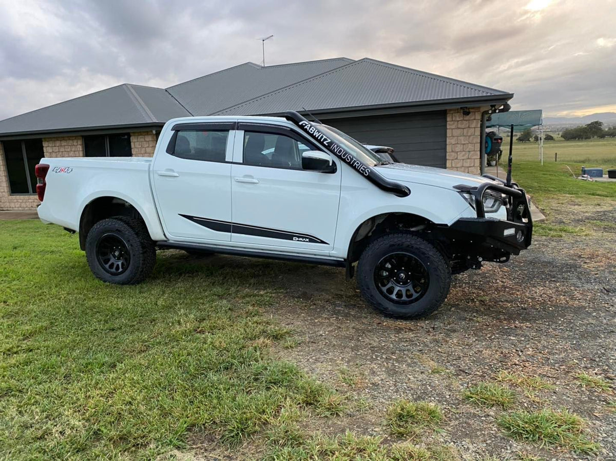 Isuzu Dmax (2021 - Present) - Mid Entry Snorkel - Seamless Powder Coated