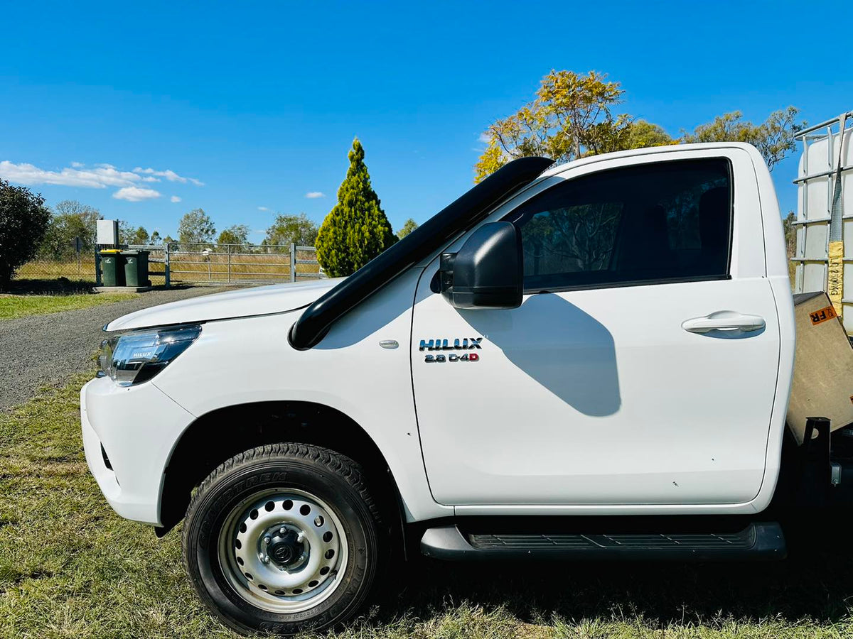 Toyota Hilux N80 - (2015 & Onward) - Short Entry DUAL Snorkels - Seamless Powder Coated