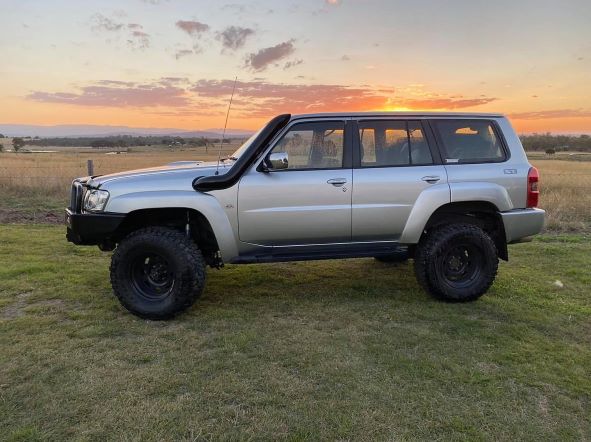 Nissan Patrol GU TB45 & TB48 - 5" DUAL Snorkels - Seamless Powder Coated