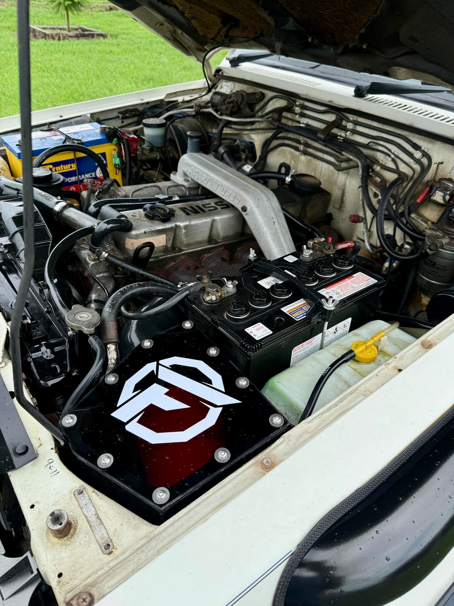 Nissan Patrol GQ - 4" Standard Snorkel & Clear Top Airbox Package