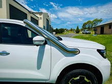 Nissan Navara (D23) NP300 - Mid Entry *Revised* Snorkel - Basic Weld Polished