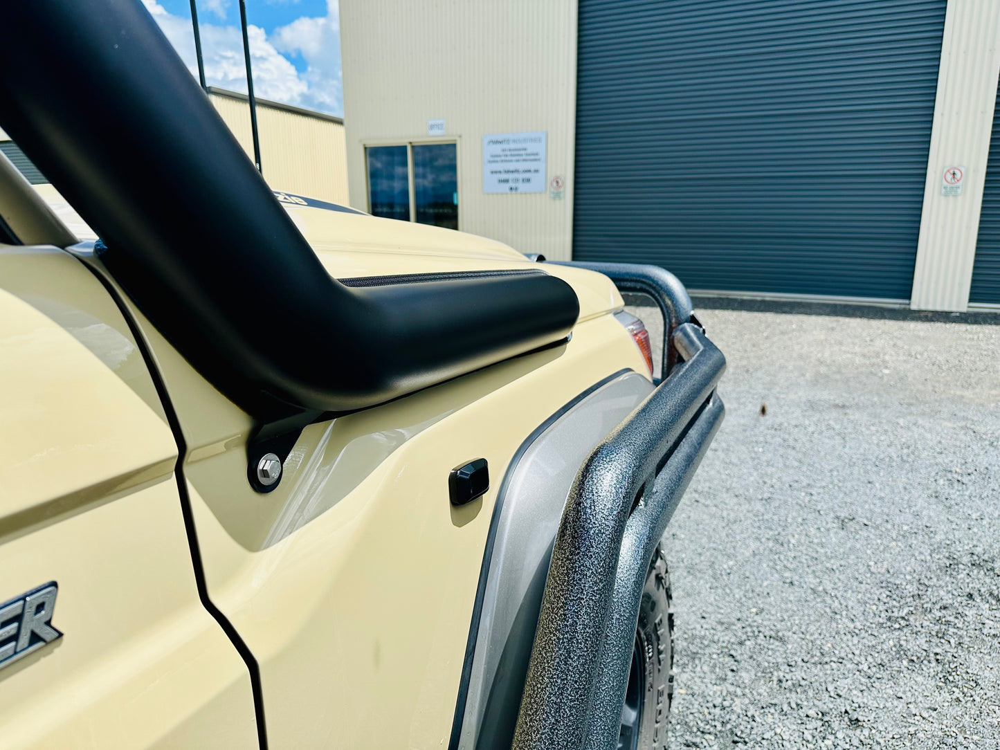 Toyota Landcruiser (2007-2023) - VDJ 79/76 Series - 4" Snorkel + Airbox (Pod Filter) Package