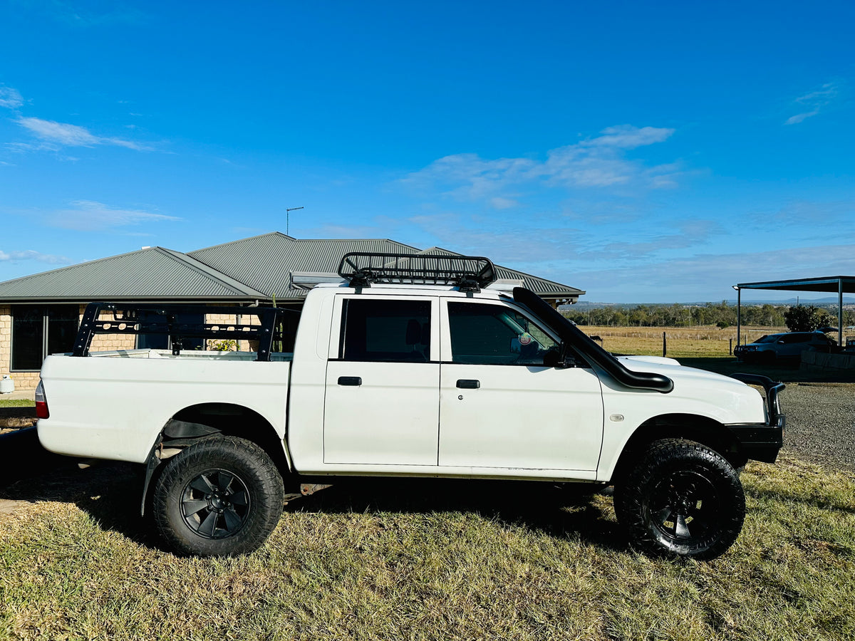 Mitsubishi Triton MK - Mid Entry Snorkel - Basic Weld Polished