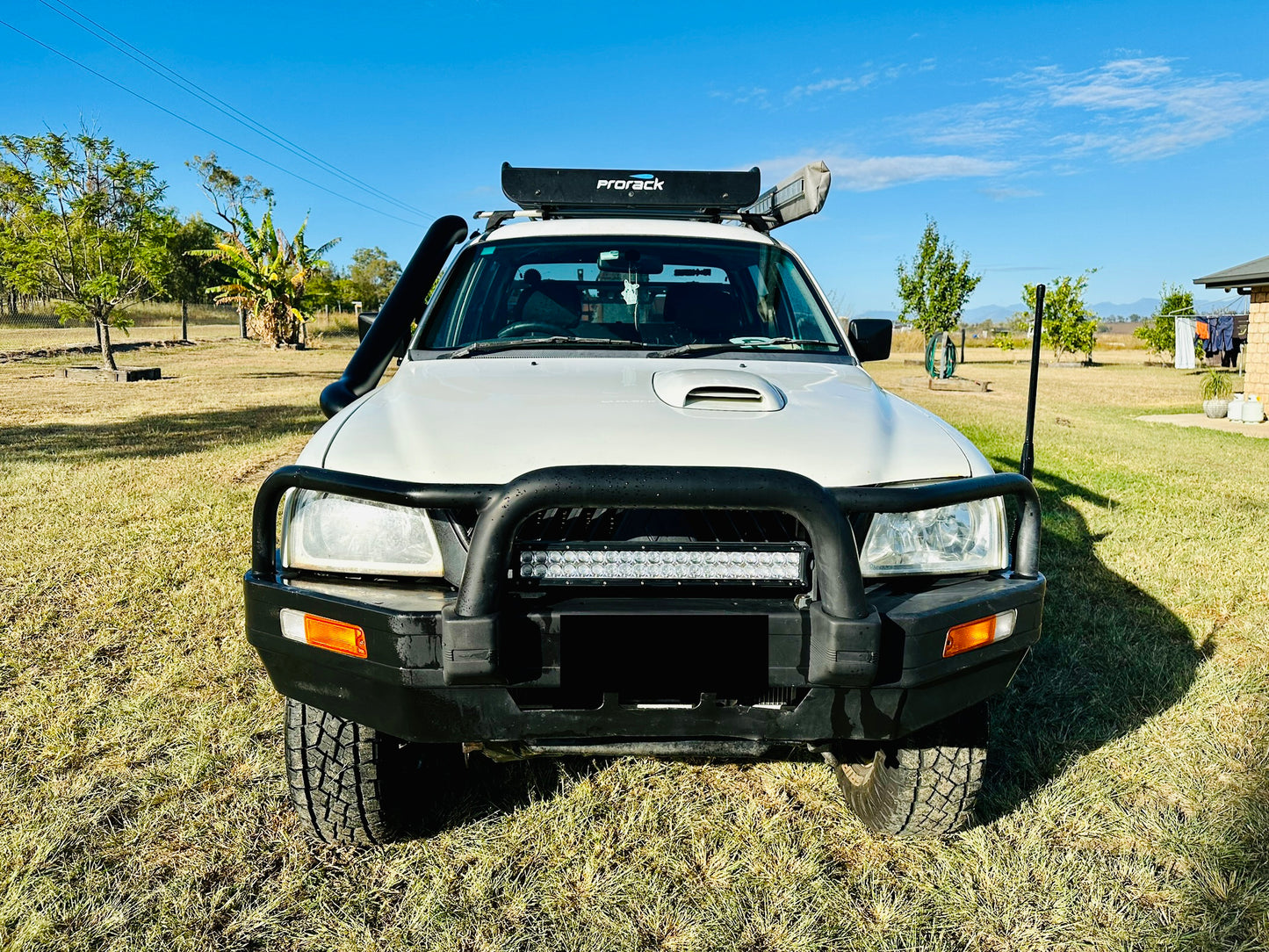 Mitsubishi Triton MK 4" Mid Entry Snorkel