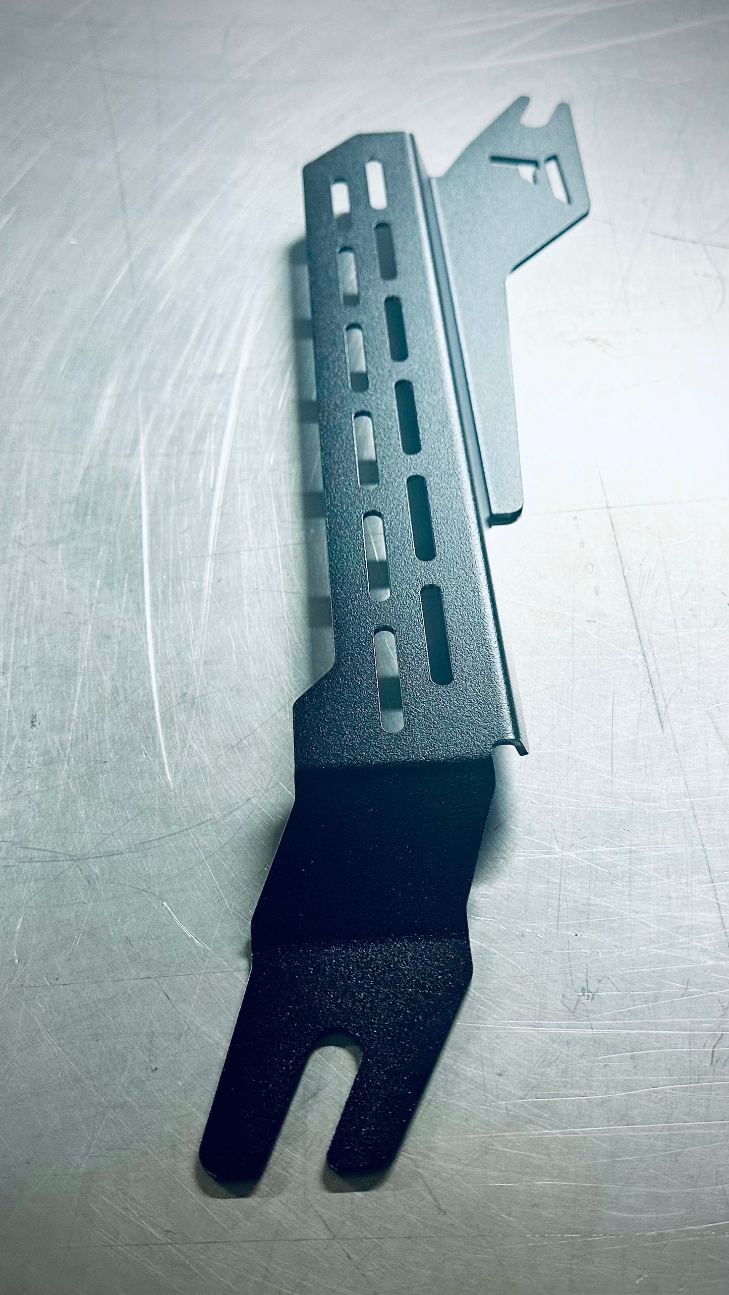 Fabwitz Fire Extinguisher Bracket - to suit Nissan Patrol GU