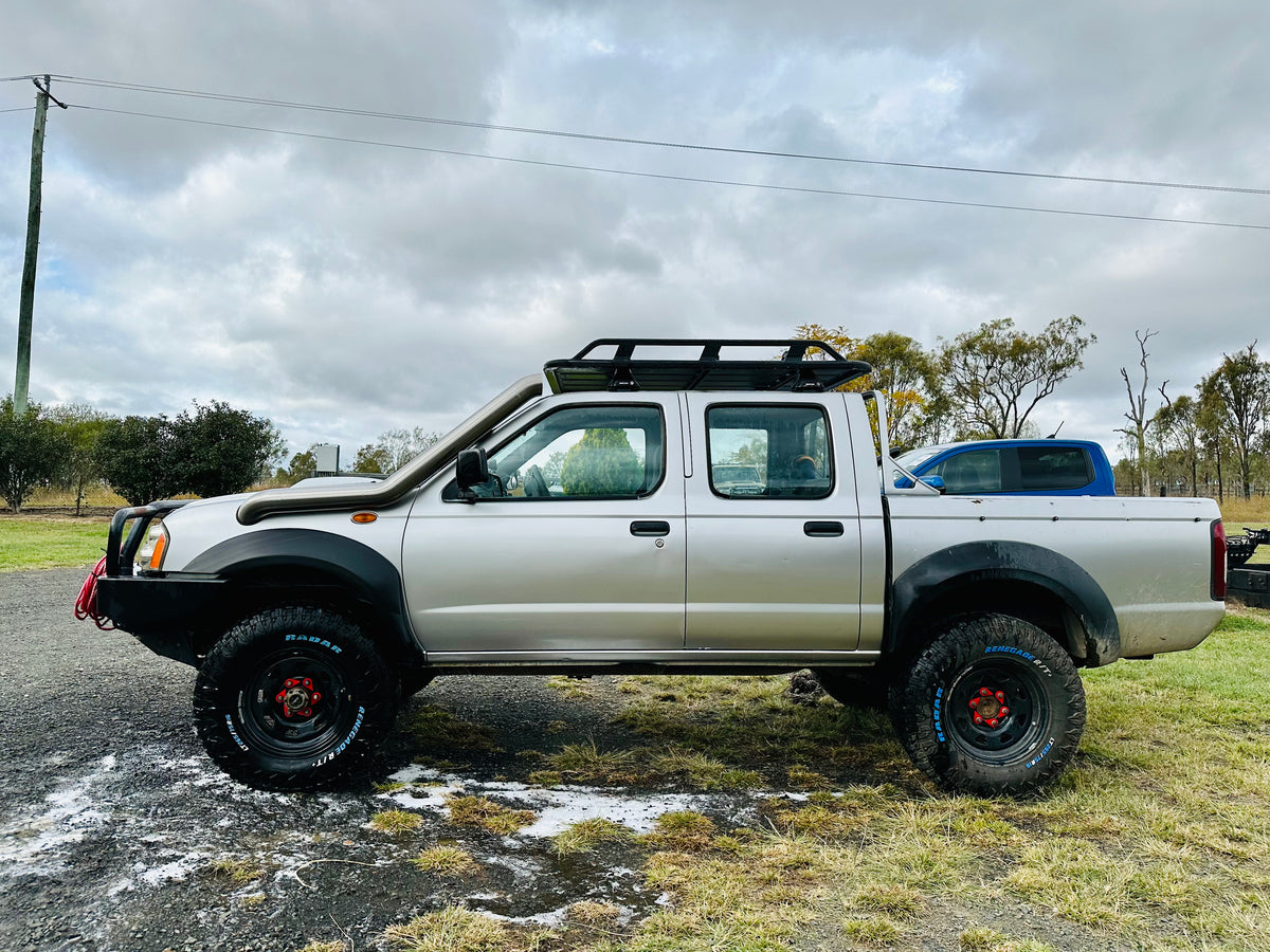 Nissan Navara D22 - Standard Entry Snorkel - Basic Weld Polished