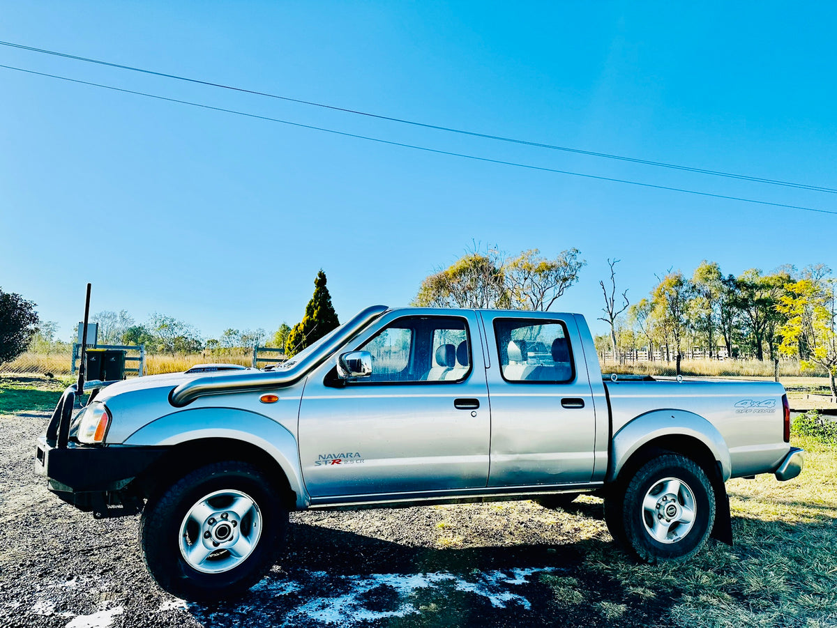 Nissan Navara D22 - Standard Entry Snorkel - Basic Weld Polished