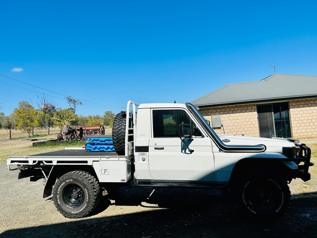 Toyota Landcruiser HDJ - 79 Series - 4" Snorkel - Seamless Polished