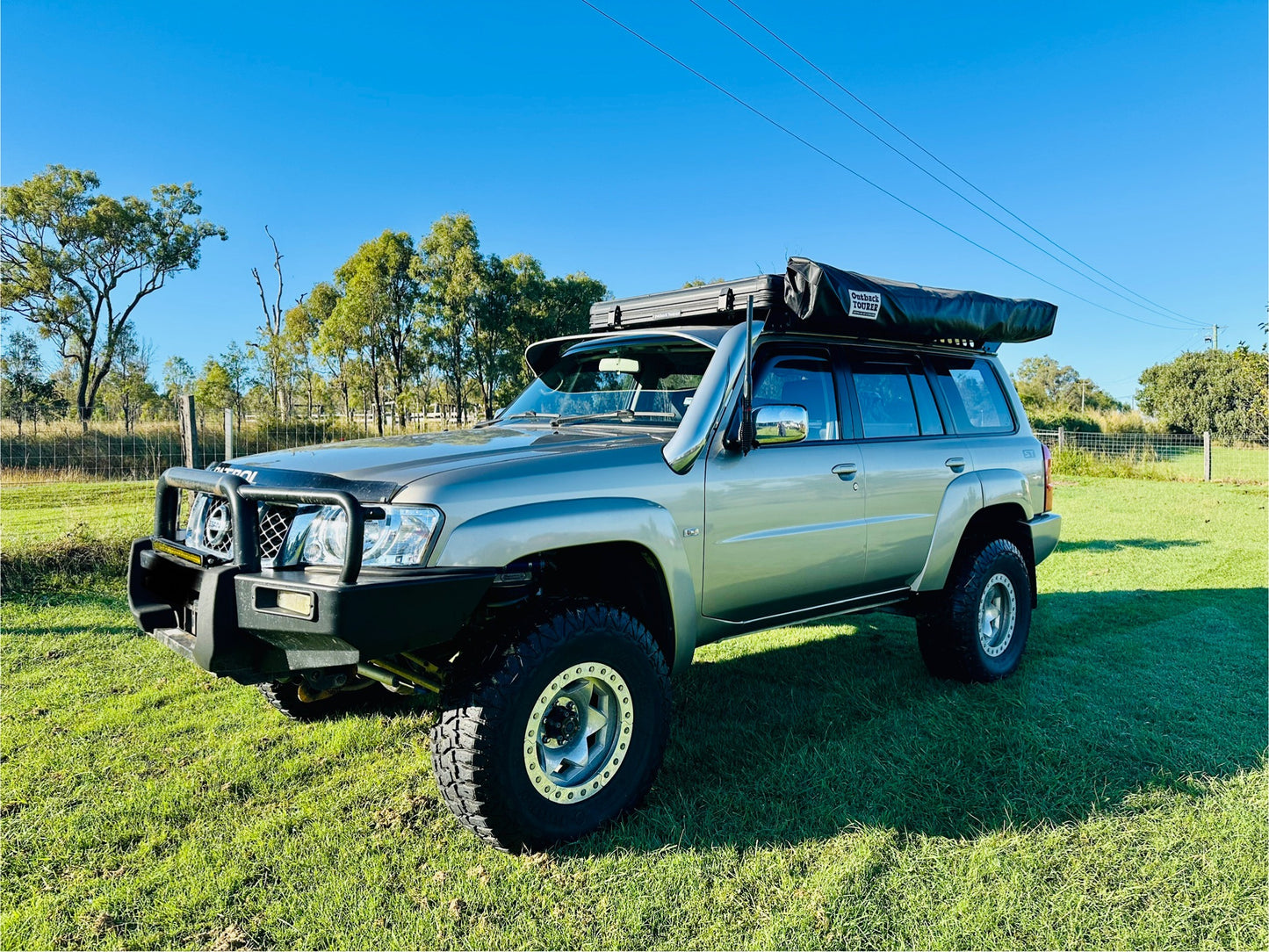 Nissan Patrol GU - 5" Short Entry Snorkel - Seamless Powder Coated