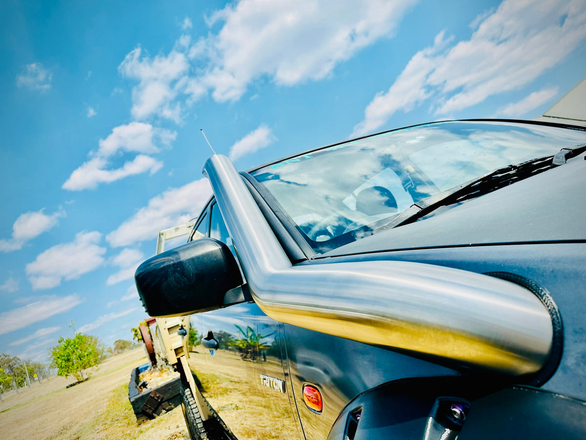 Mitsubishi Triton MN/ML - Mid Entry Snorkel - Seamless Polished