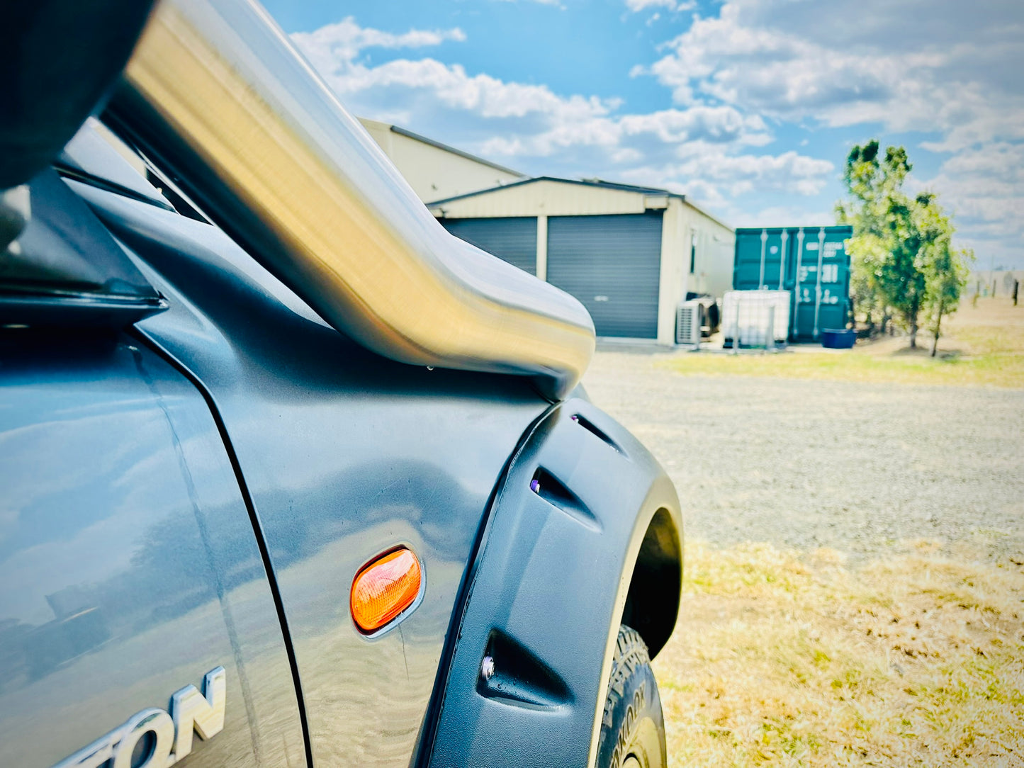 Mitsubishi Triton MN/ML 4" Mid Entry Snorkel