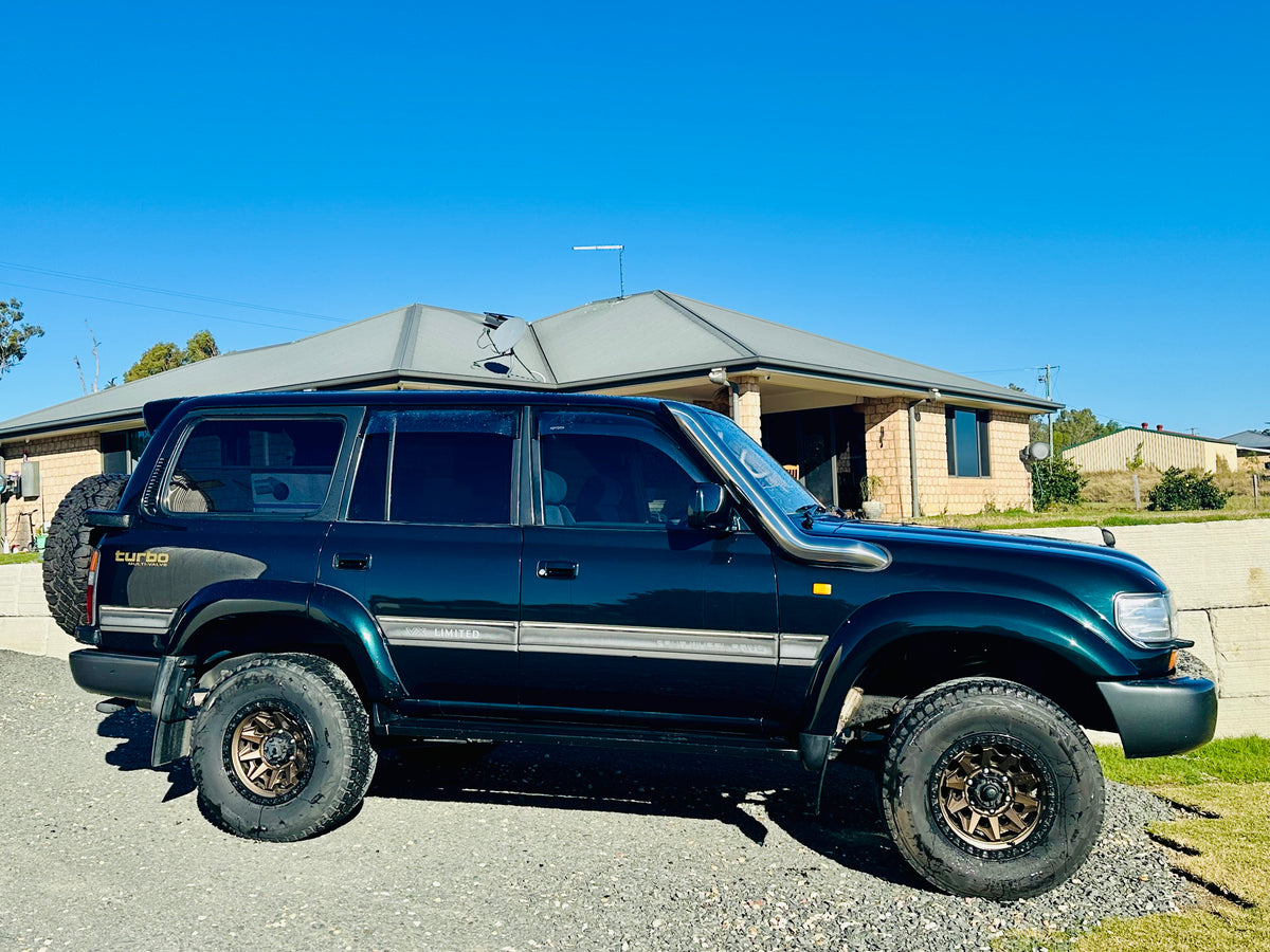 Toyota Landcruiser 80 Series - 4" Mid Entry Snorkel - Seamless Polished