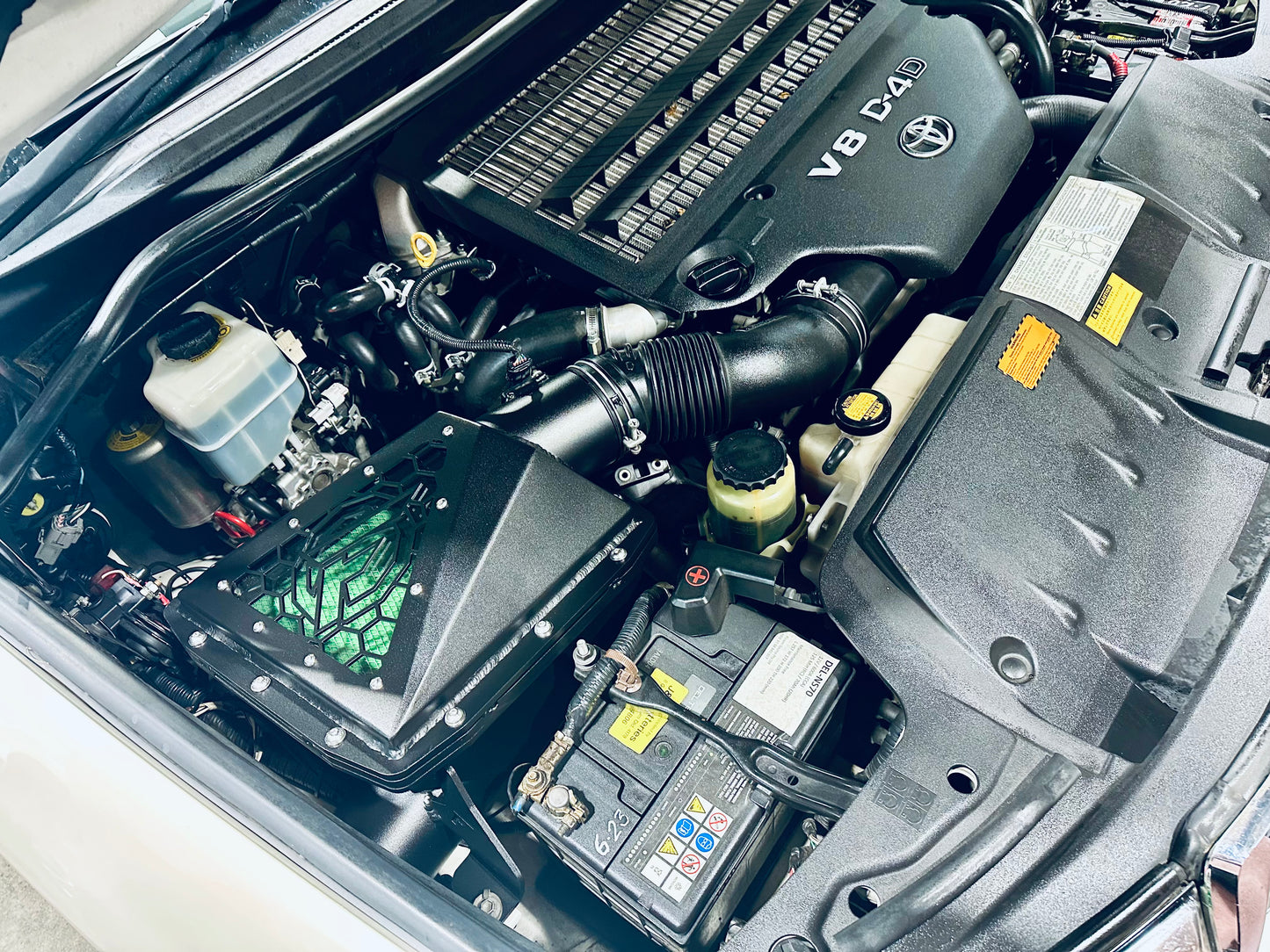 Toyota Landcruiser 200 Series- Panel Airbox