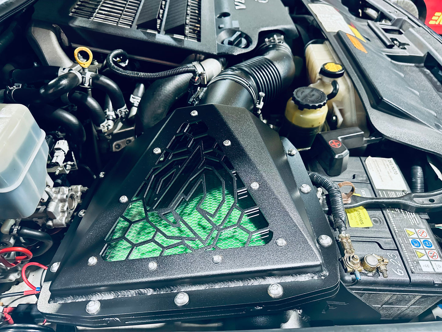 Toyota Landcruiser 200 Series- Panel Airbox