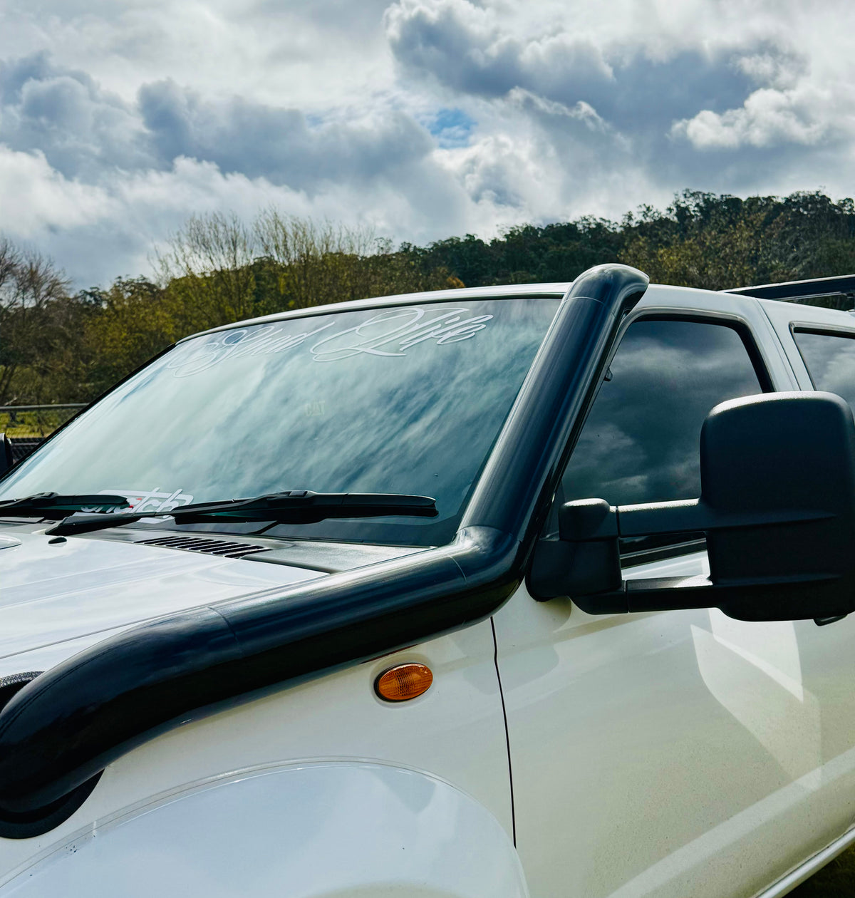 Nissan Navara D22 - Standard Entry Snorkel - Basic Weld Powder Coated
