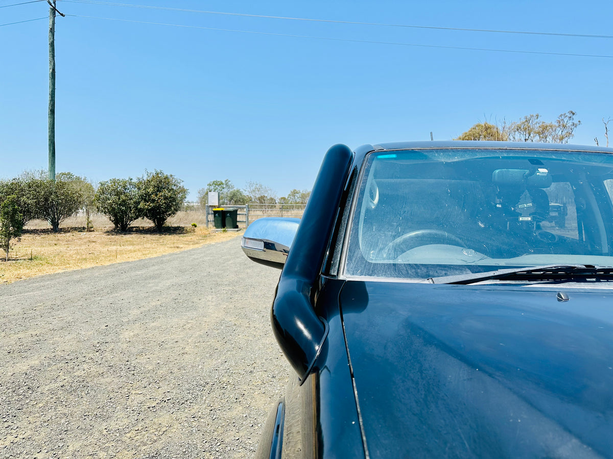 Toyota Hilux N70 - (2005 - 2014) - Mid Entry DUAL Snorkels - Seamless Powder Coated