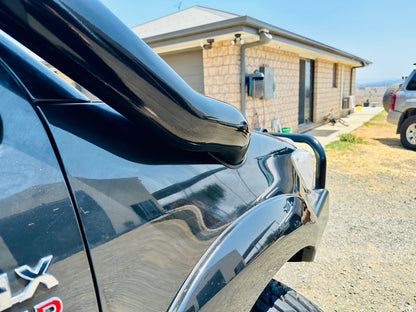 Toyota Hilux N70 (2005 - 2014) - Mid Entry Snorkel & Clear Top Airbox Package