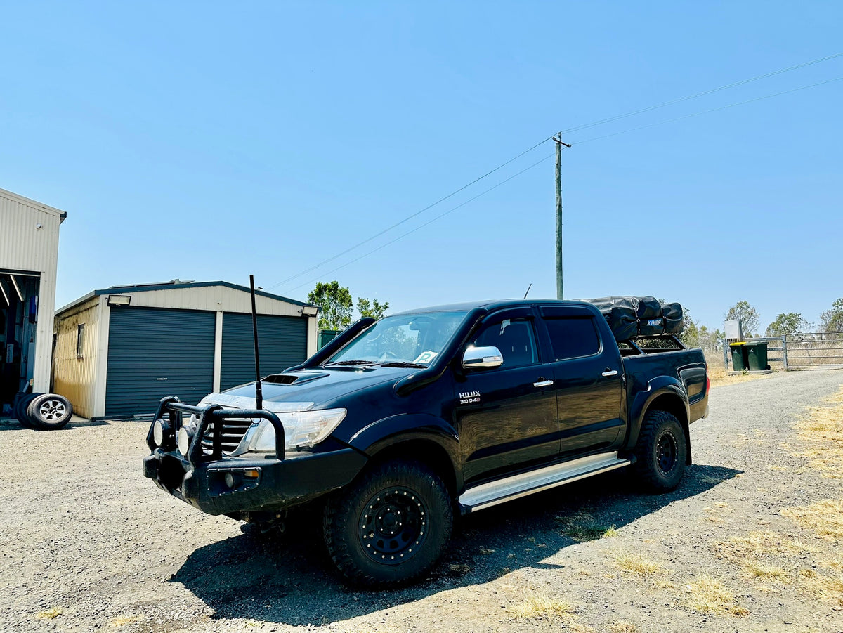 Toyota Hilux N70 - (2005 - 2014) - Mid Entry DUAL Snorkels - Seamless Powder Coated