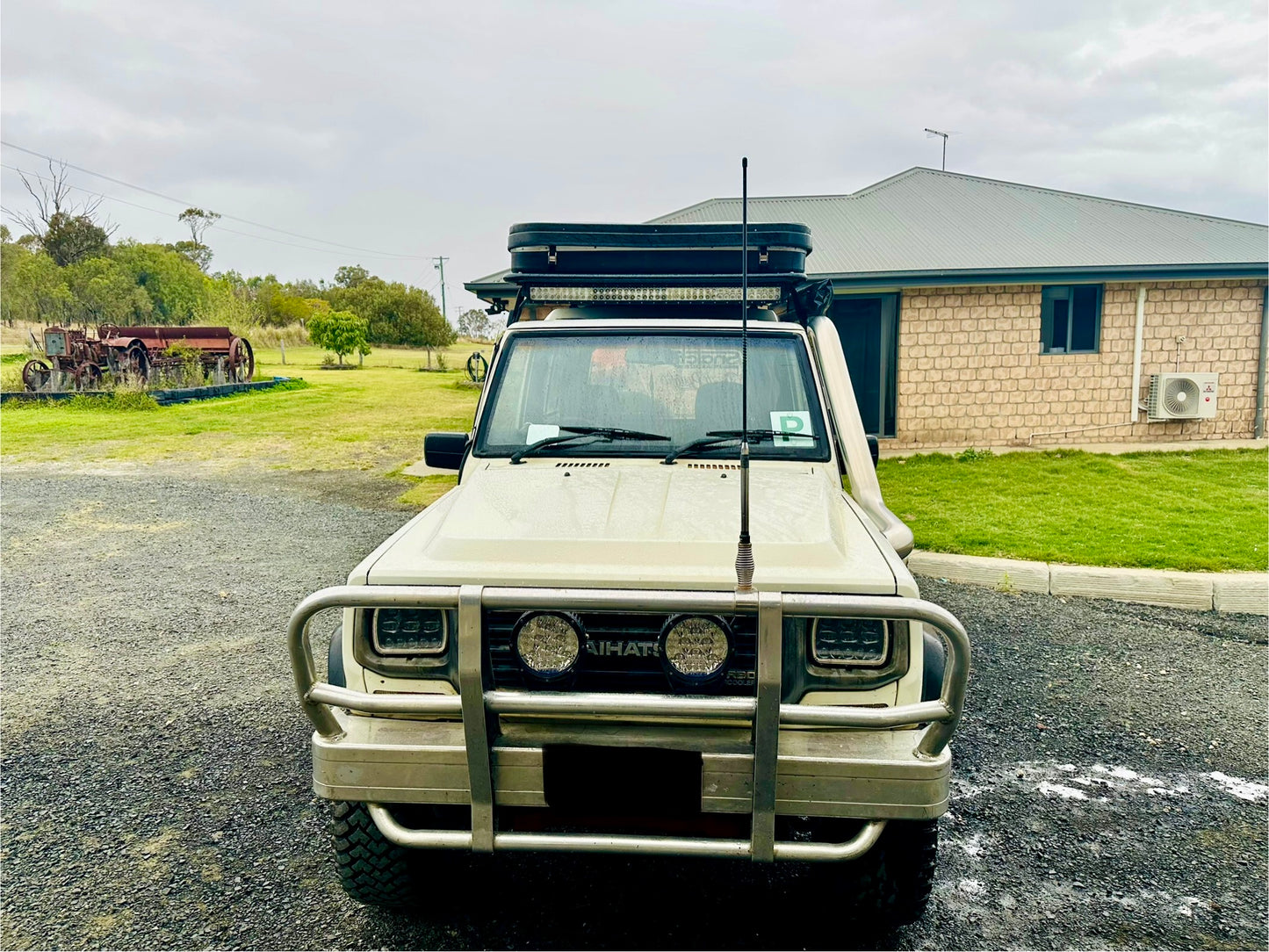 Daihatsu Rocky 4" Snorkel