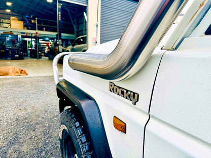 Daihatsu Rocky 4" Snorkel