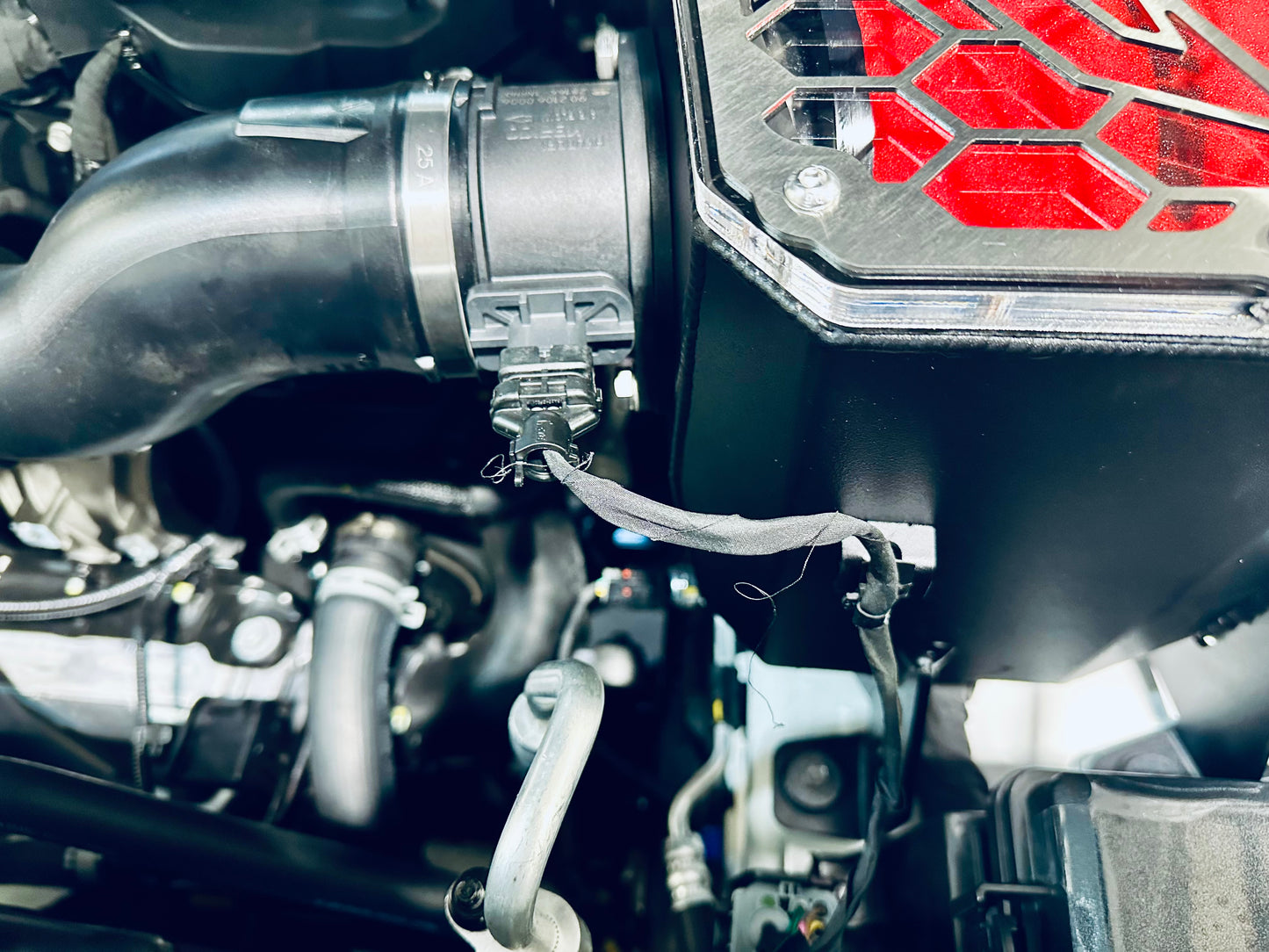 Kia Tasman (2026+) - Clear Top Airbox