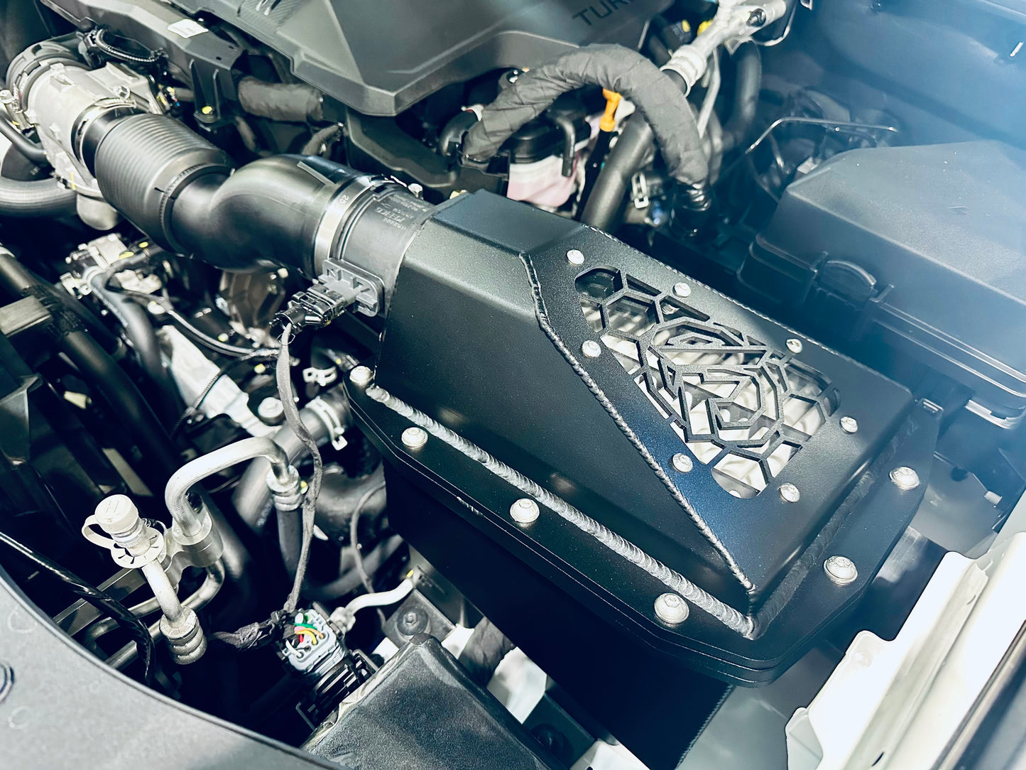 Kia Tasman (2025+) - Panel Airbox