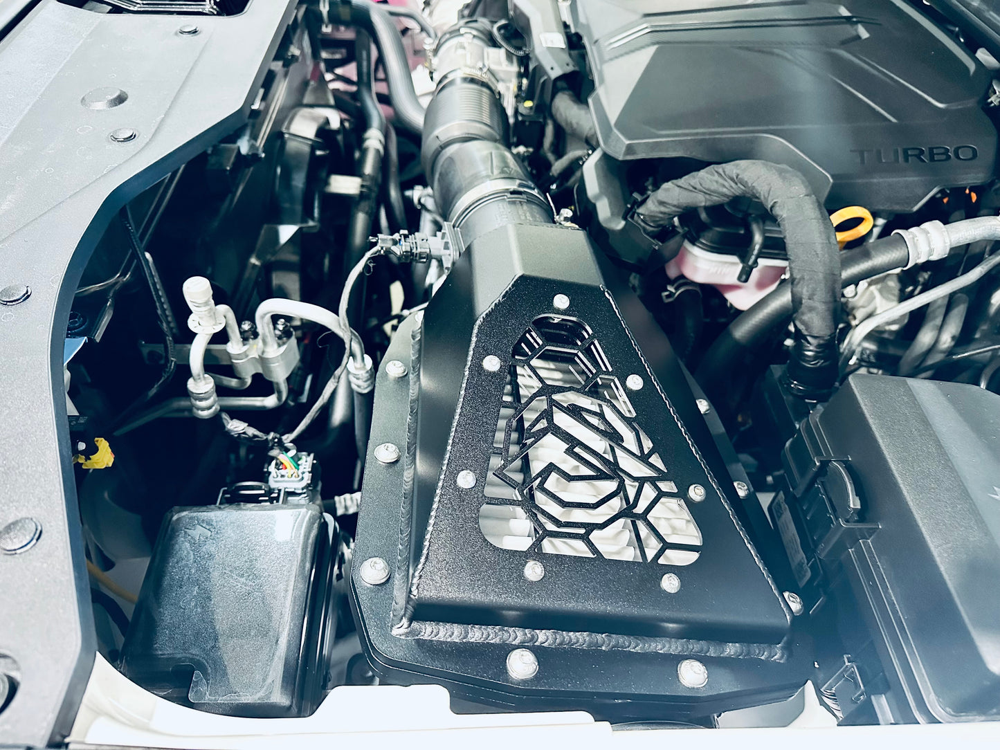 Kia Tasman (2025+) - Panel Airbox