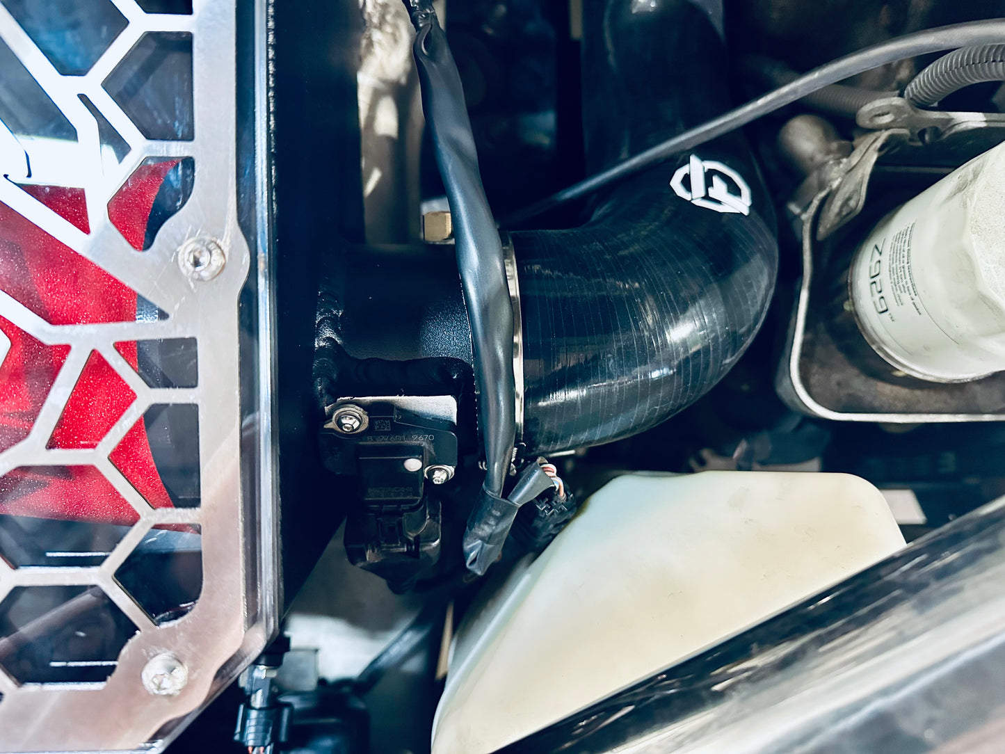 Isuzu Dmax/Mux (2012*-2016) Pre DPF - Clear Top Airbox/Intake Kit