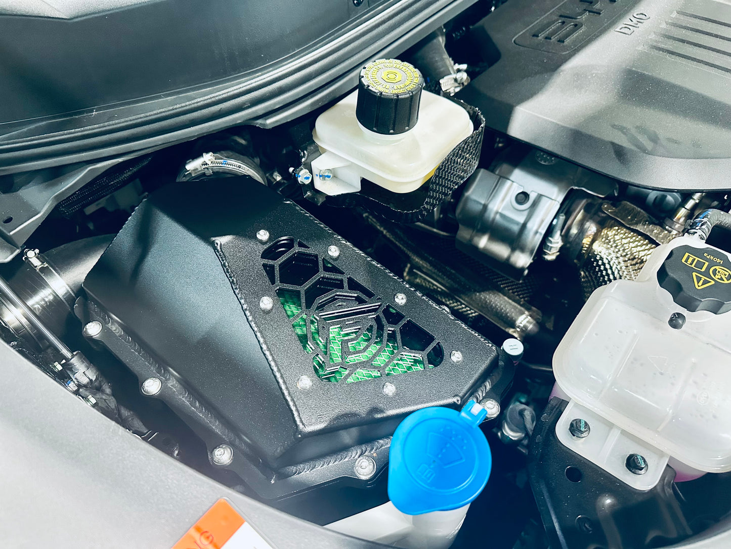 BYD Shark 6 (2024+) Short Entry Snorkel & Panel Airbox Package