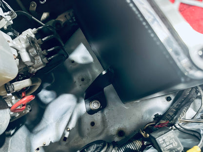 Toyota Landcruiser 200 Series - Clear Top Airbox