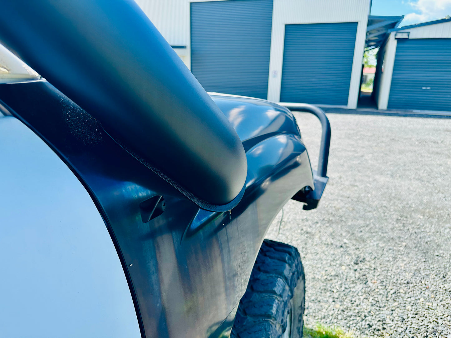 Toyota Landcruiser 100/105 Series 5" Short Entry Snorkel with Ram Head