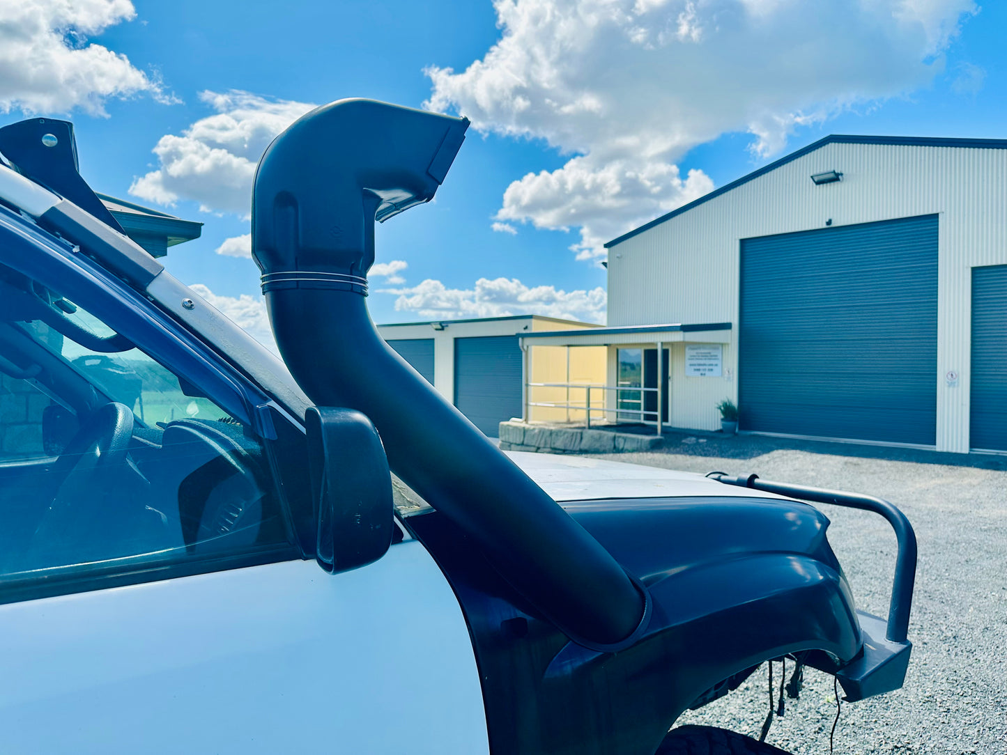Toyota Landcruiser 100/105 Series 5" Short Entry Snorkel with Ram Head