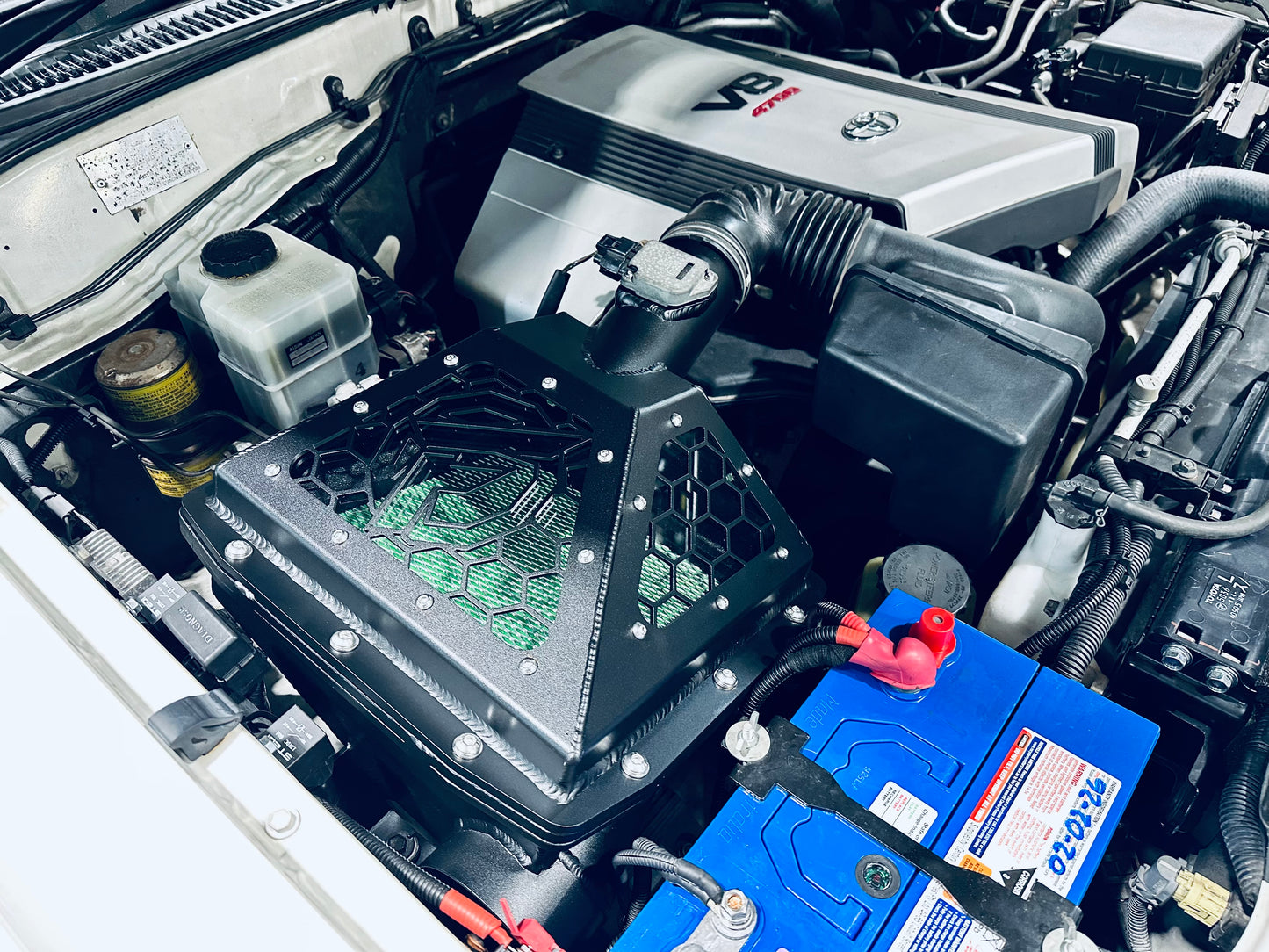Toyota Landcruiser 100 Series (2UZ V8 Petrol) Panel Airbox