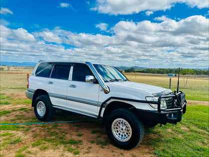 Toyota Landcruiser 100/105 Series 5" Short Entry Snorkel