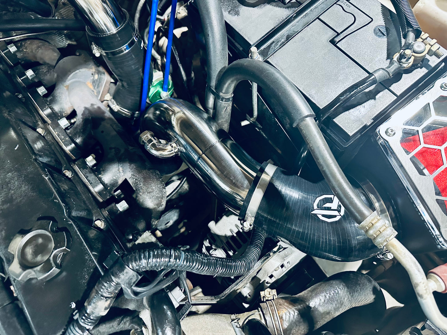 Nissan Patrol Y61 GU TD42 Clear Top Airbox/Intake - Factory Low Mount with Aftermarket Turbo