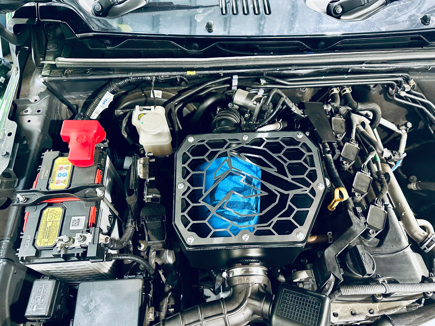 Suzuki Jimny (2018+) Clear Top Airbox