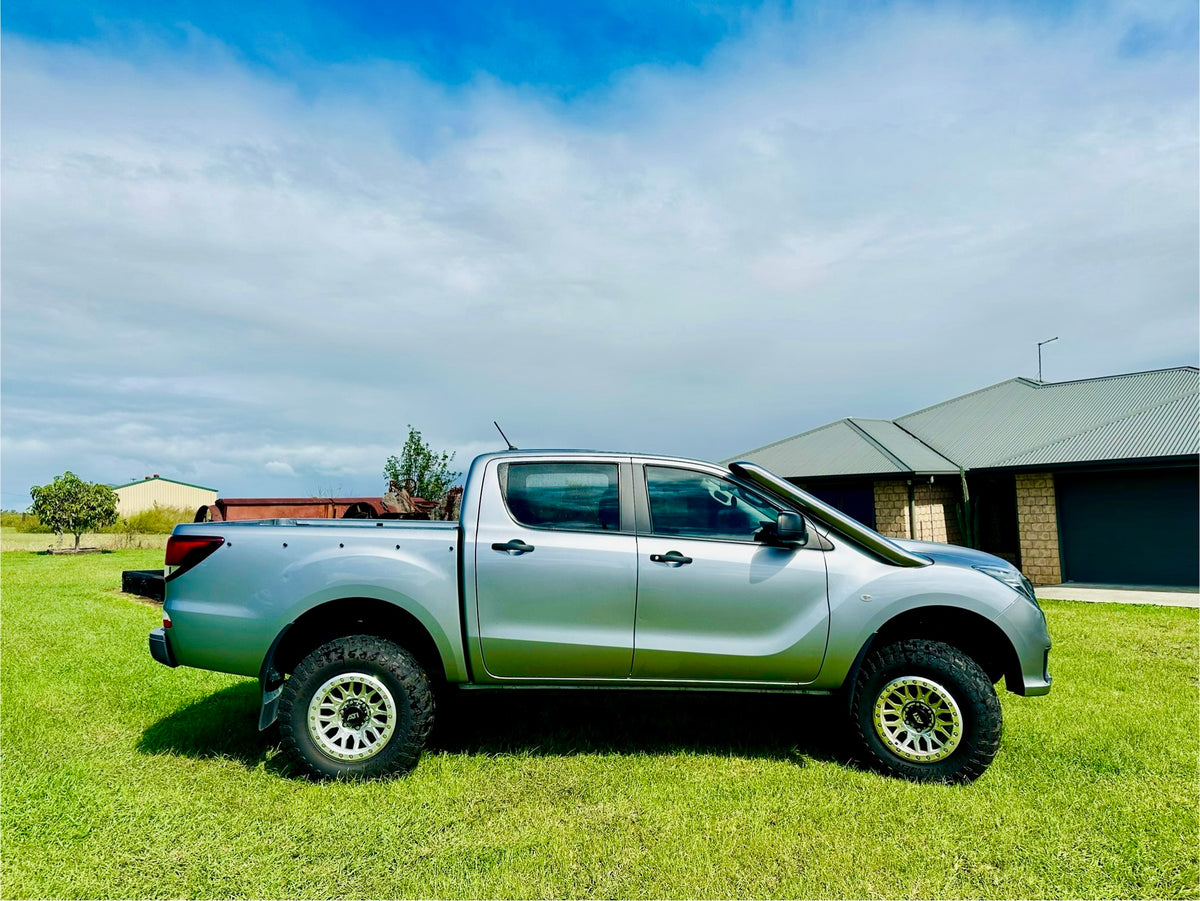 Mazda BT50 (2012 - 2020) - Mid Entry Snorkel - Seamless Polished