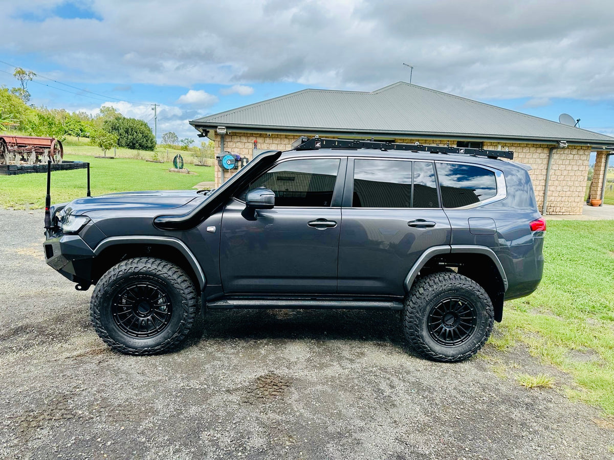 Toyota LandCruiser - 300 Series - 5" Mid Entry Snorkel - Seamless Powder Coated