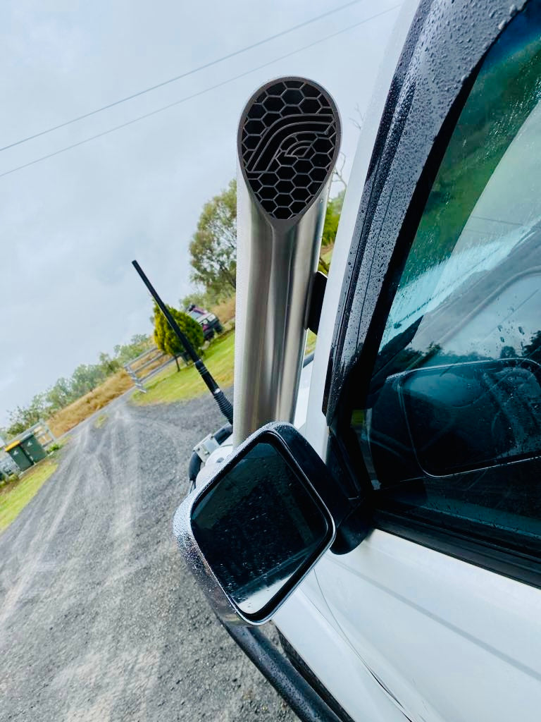 Nissan Navara D22 - Recessed/Cover Up - For Nissan Factory Snorkel - Seamless Polished