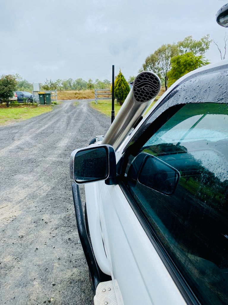 Nissan Navara D22 - Recessed/Cover Up - For Nissan Factory Snorkel - Seamless Polished